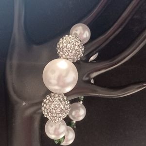Faux White Pearl Stretch Bracelet